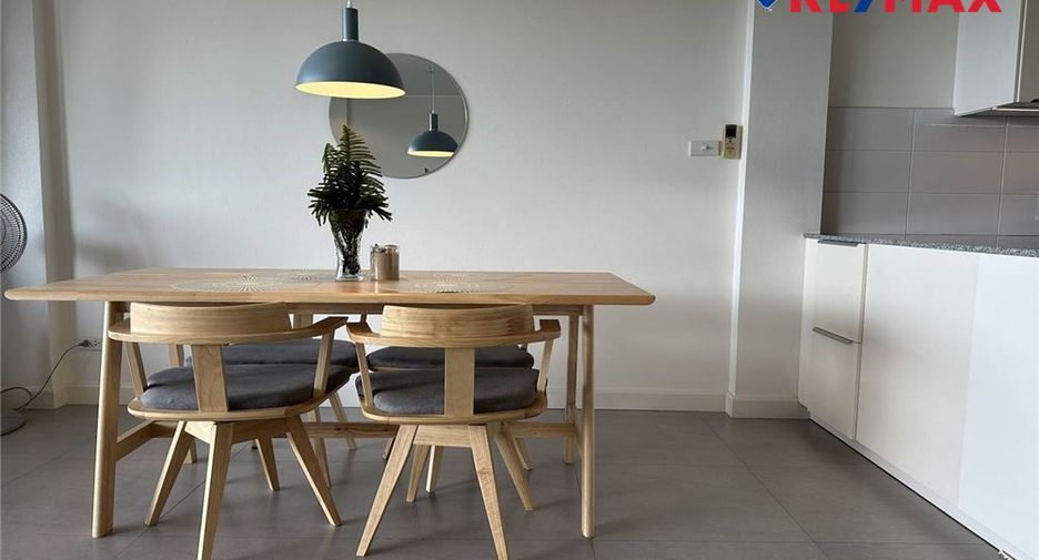 For sale 2 bedrooms condo in Na Jomtien, Pattaya