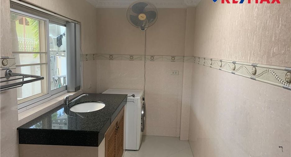 出售 2 卧室 独立屋 在 Bang Lamung, Chon Buri