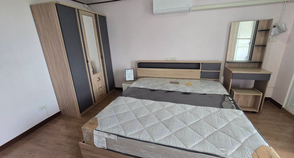 Аренда 3 спальни кондо в Тхон Бури, Бангкок