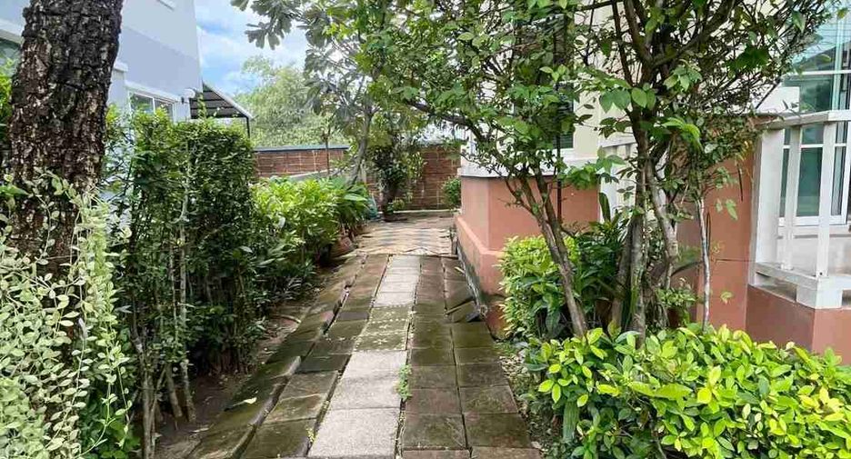 Haus zum Kauf mit 3 Zimmer in Min Buri, Bangkok