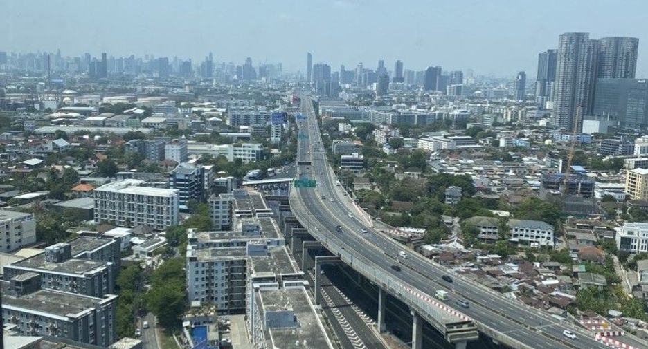 Condo en alquiler y en venta de 1 habitaciones en Bang Na, Bangkok