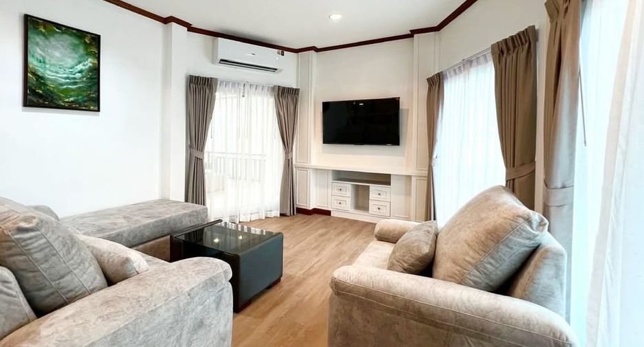 Haus zur Miete mit 4 Zimmer in Bang Lamung, Chonburi