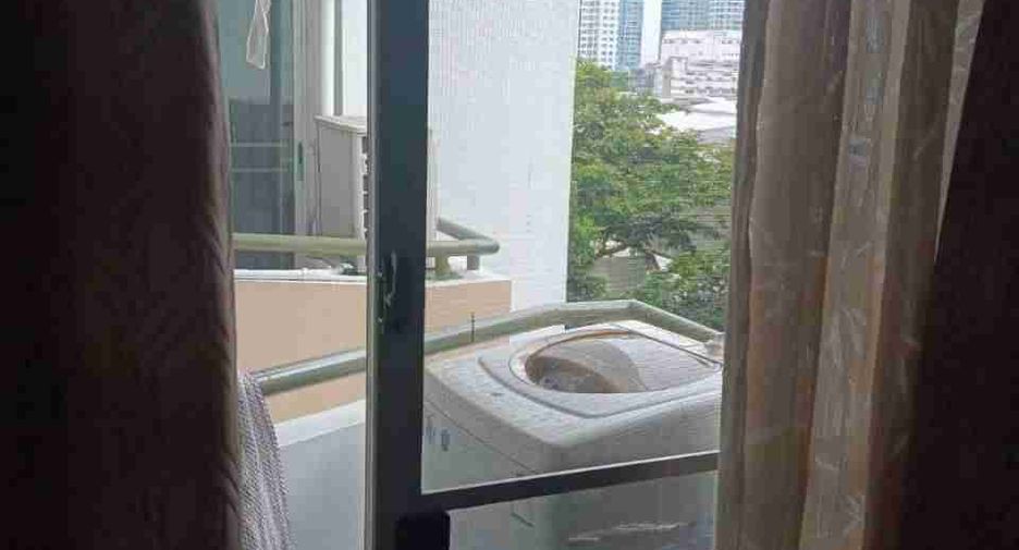 À vendre 2 chambres condo à Khlong Toei, Bangkok
