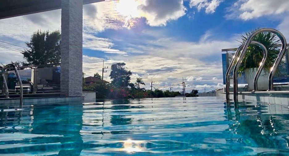 For sale 7 ベッドルーム house in Bang Lamung, Chonburi