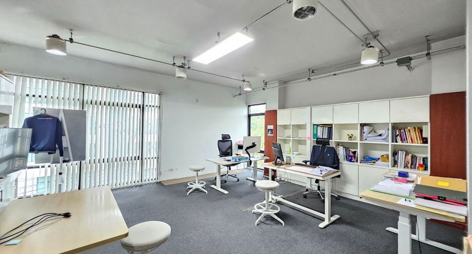 出售 办公室 在 Suan Luang, 曼谷
