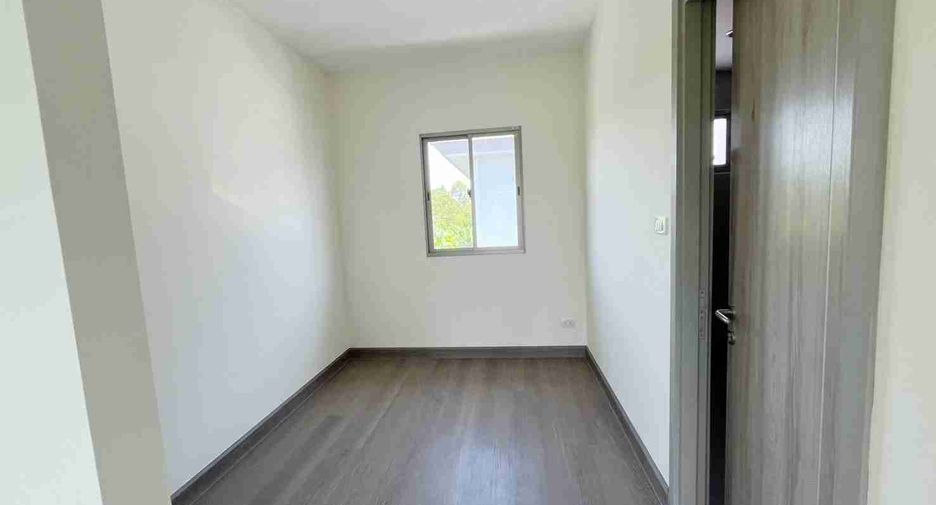 Haus zum Kauf mit 4 Zimmer in Saphan Sung, Bangkok