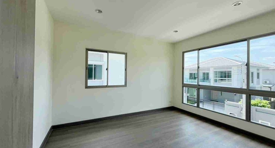 Haus zum Kauf mit 4 Zimmer in Saphan Sung, Bangkok