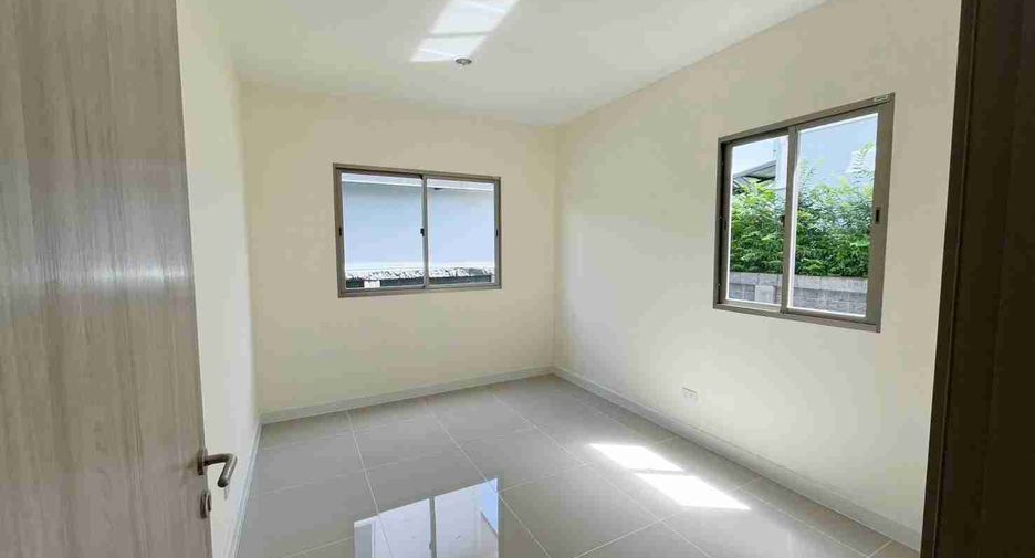 Haus zum Kauf mit 4 Zimmer in Saphan Sung, Bangkok