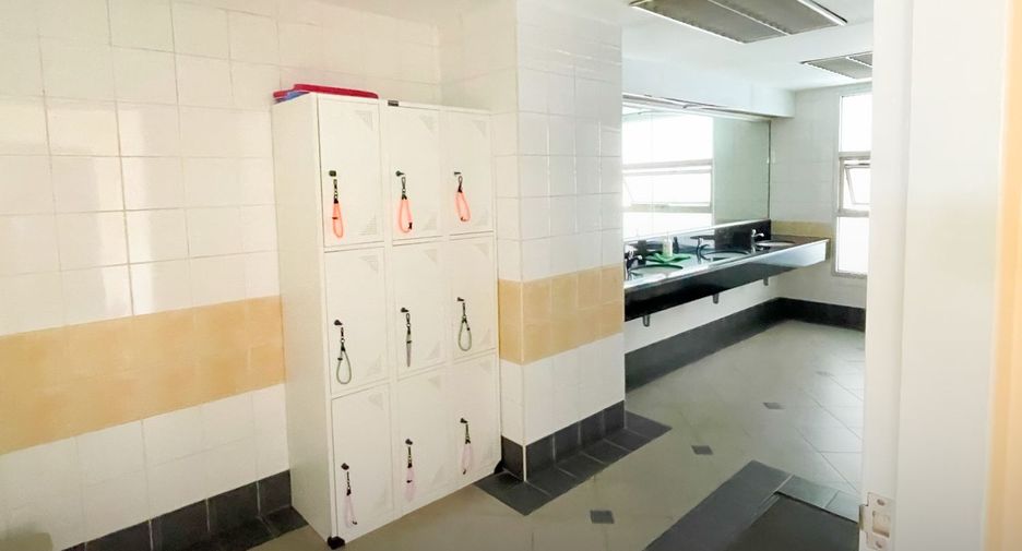 For sale 1 bed condo in Phaya Thai, Bangkok
