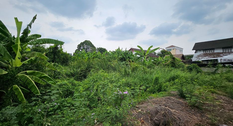 出售 土地 在 Suan Luang, 曼谷