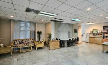 Büro zum Kauf in Suan Luang, Bangkok