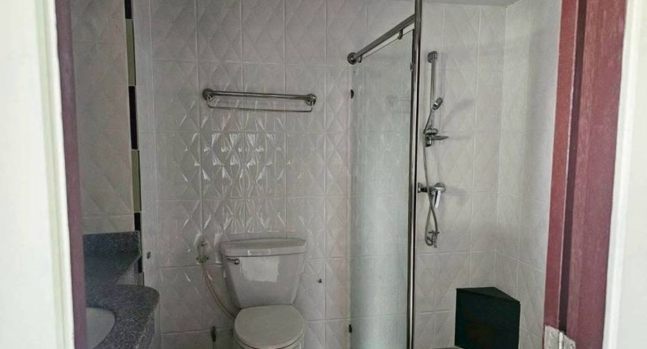 À vendre 84 chambres hôtel à Bang Lamung, Chonburi