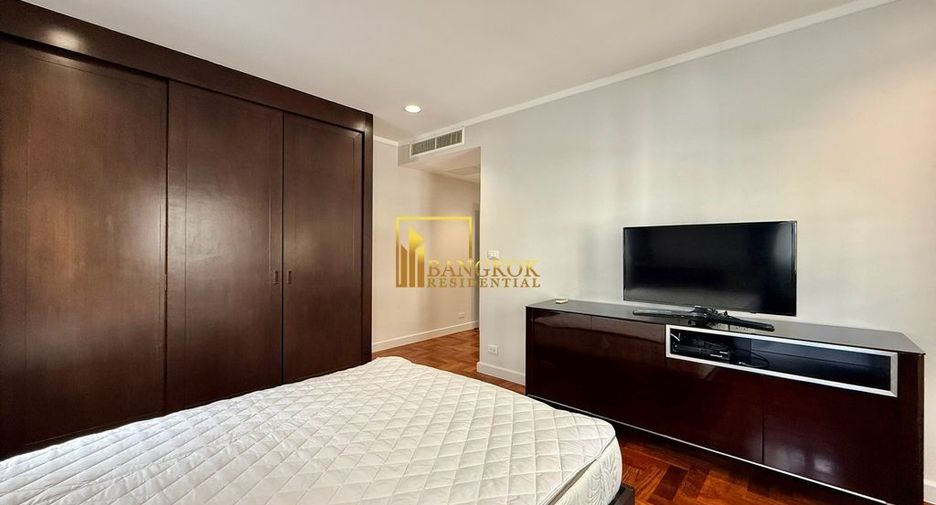 Wohnung zur Miete mit 3 Zimmer in Pathum Wan, Bangkok