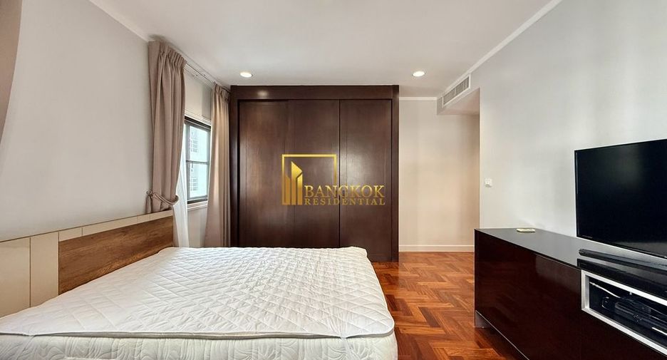 Wohnung zur Miete mit 3 Zimmer in Pathum Wan, Bangkok