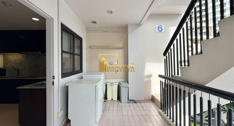 Wohnung zur Miete mit 3 Zimmer in Pathum Wan, Bangkok