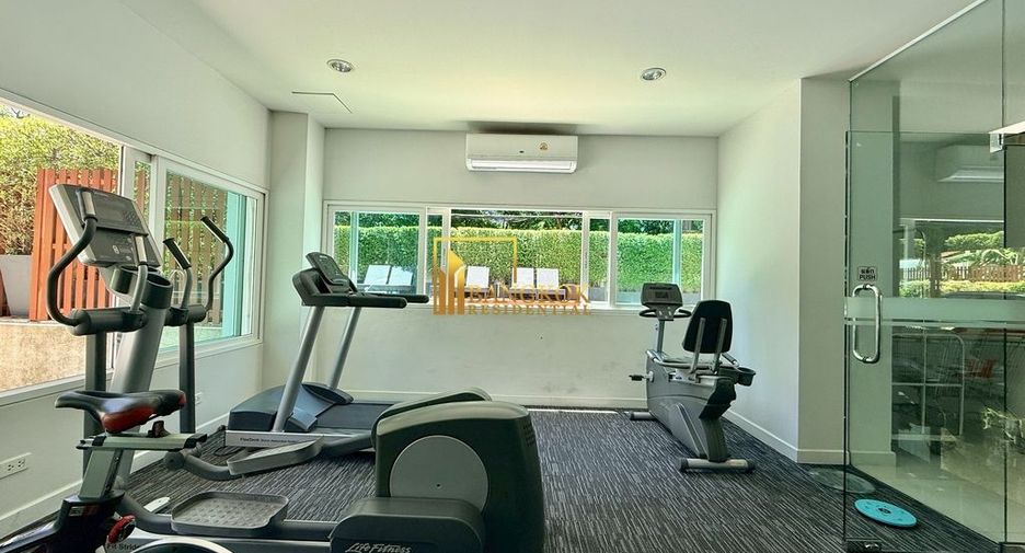 Wohnung zur Miete mit 3 Zimmer in Pathum Wan, Bangkok