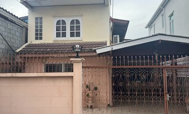 Haus zum Kauf mit 3 Zimmer in Mueang Nonthaburi, Nonthaburi