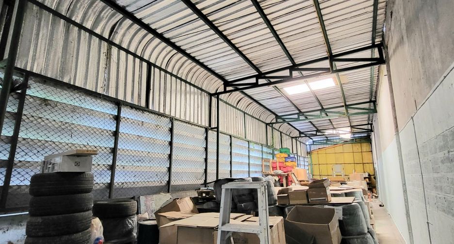 出售 仓库 在 Bang Phli, Samut Prakan