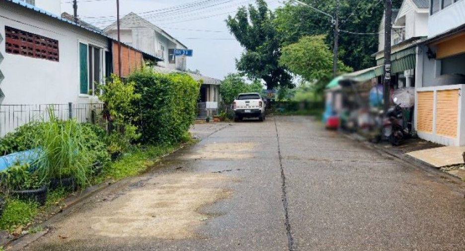 出售 1 卧室 独立屋 在 Mueang Nakhon Phanom, Nakhon Phanom