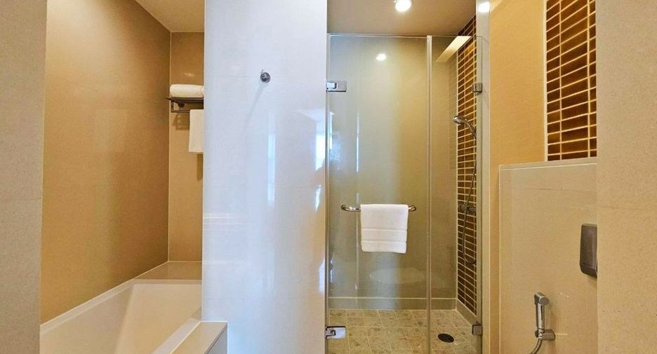 For rent 2 bedrooms serviced apartment in Sathon, Bangkok