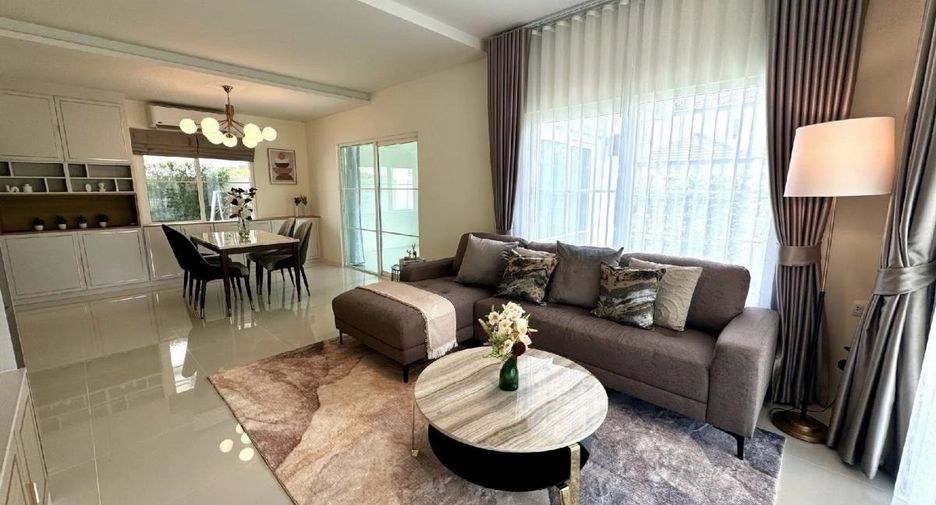 Haus zur Miete mit 4 Zimmer in Bang Phli, Samut Prakan