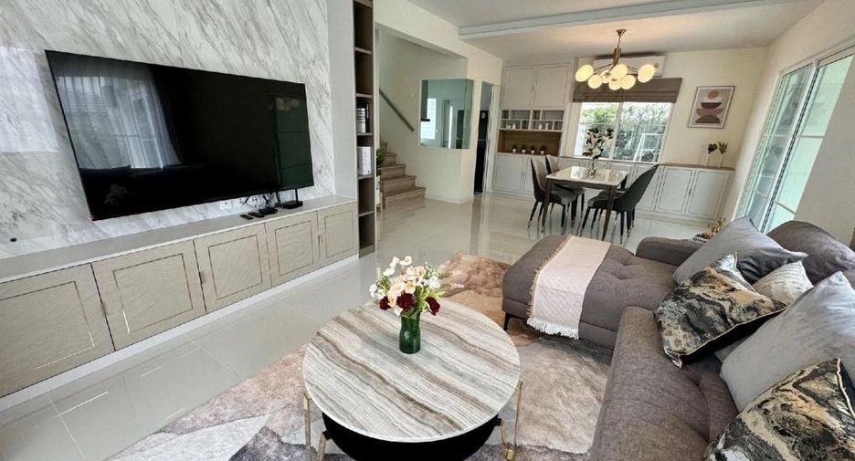 Haus zur Miete mit 4 Zimmer in Bang Phli, Samut Prakan