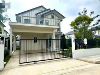 Haus zur Miete mit 4 Zimmer in Bang Phli, Samut Prakan