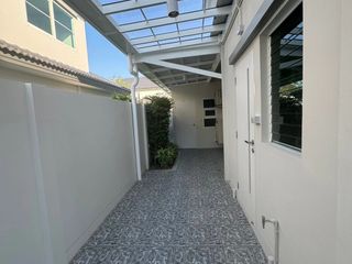Haus zur Miete mit 4 Zimmer in Bang Phli, Samut Prakan
