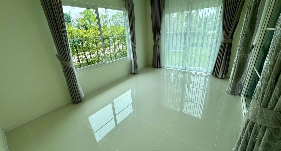 Haus zur Miete mit 4 Zimmer in Bang Phli, Samut Prakan