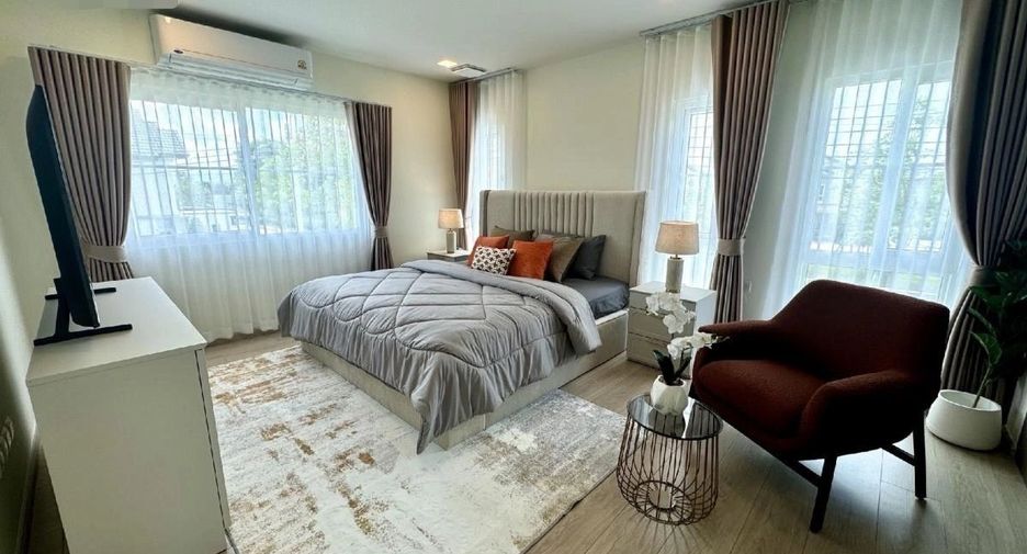 Haus zur Miete mit 4 Zimmer in Bang Phli, Samut Prakan