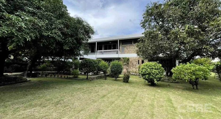 For sale 4 ベッドルーム house in Watthana, Bangkok