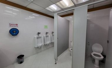 Büro zum Kauf in Watthana, Bangkok