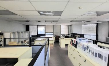 Büro zum Kauf in Watthana, Bangkok