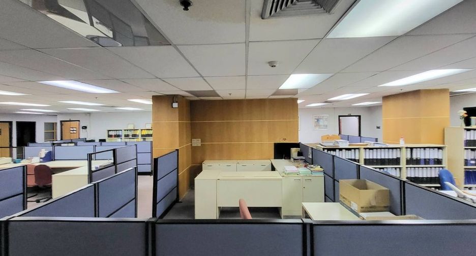 Büro zum Kauf in Watthana, Bangkok