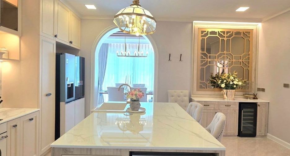 For sale 5 ベッドルーム house in Jomtien, Pattaya