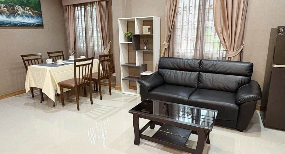 Haus zur Miete mit 6 Zimmer in San Kamphaeng, Chiang Mai