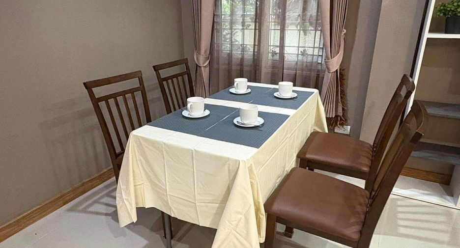 Haus zur Miete mit 6 Zimmer in San Kamphaeng, Chiang Mai