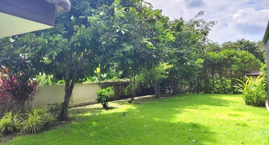 For sale 3 ベッドルーム villa in Doi Saket, Chiang Mai