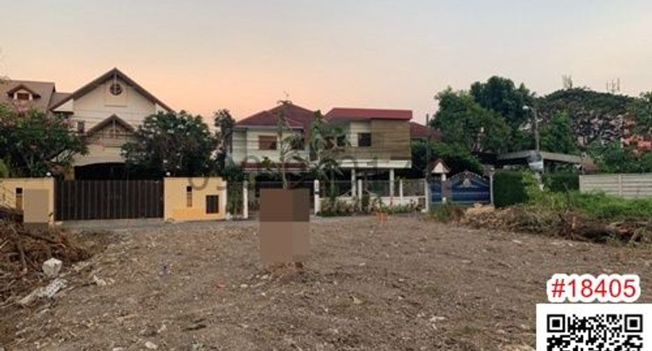 Terreno en alquiler en Lat Phrao, Bangkok