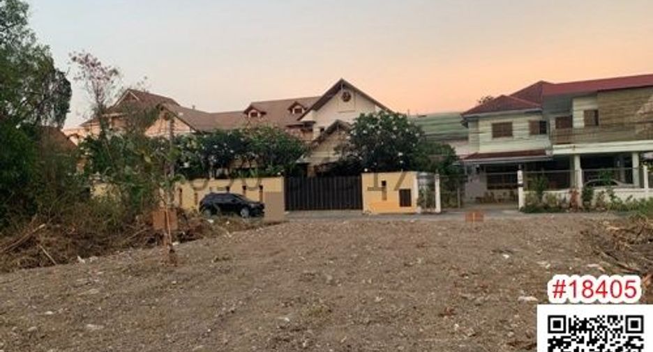 Terreno en alquiler en Lat Phrao, Bangkok