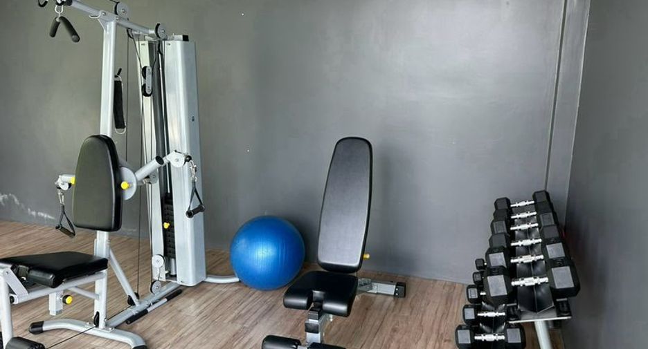 For sale 3 bedrooms house in Thawi Watthana, Bangkok