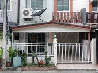 For rent 3 bedrooms townhouse in Sai Mai, Bangkok