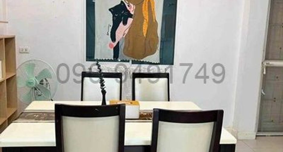 For rent 3 bedrooms townhouse in Sai Mai, Bangkok