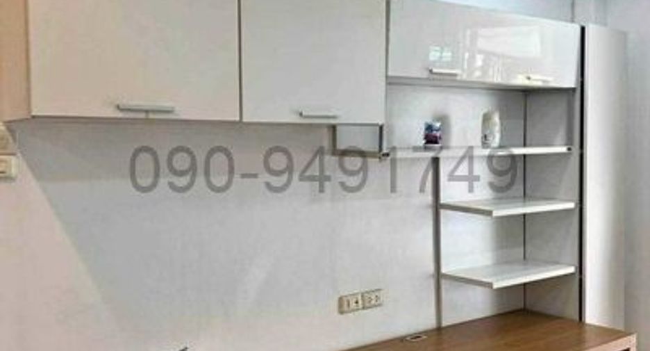 For rent 3 bedrooms townhouse in Sai Mai, Bangkok