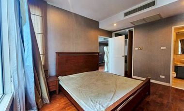 For rent and for sale 1 bed condo in Khlong Toei, Bangkok