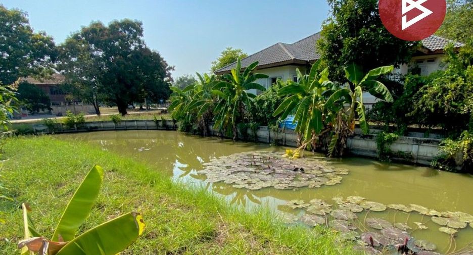 À vendre terrain à Sam Khok, Pathum Thani