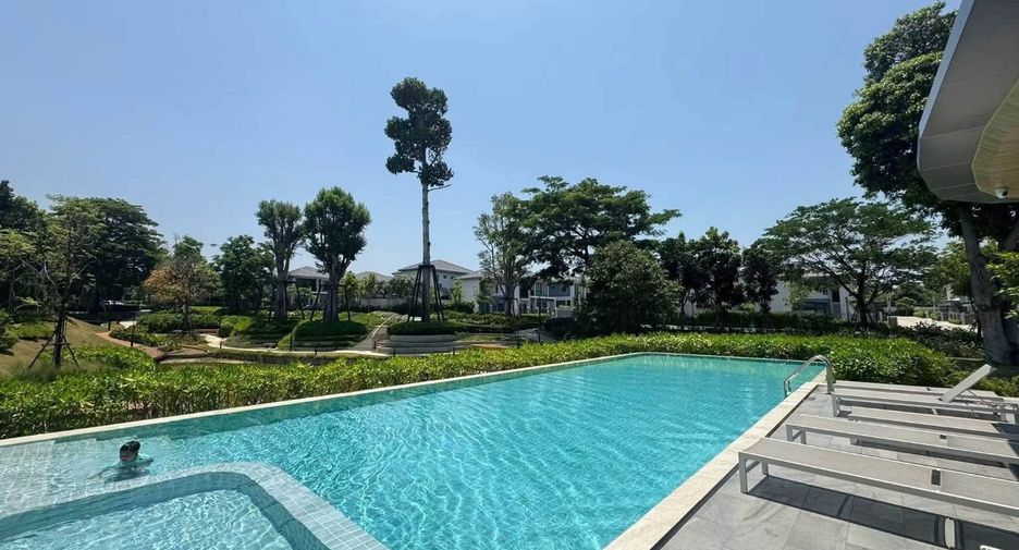 For rent 4 bedrooms villa in Bang Lamung, Chonburi