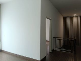 À louer 4 chambres maison à Bang Sao Thong, Samut Prakan