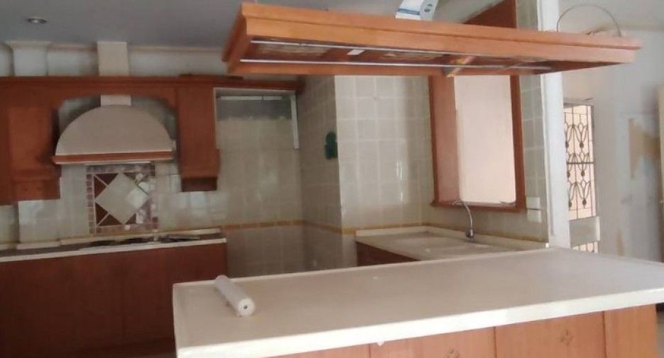 ขาย 4 ห้องนอน บ้านเดี่ยว ใน ทุ่งครุ, กรุงเทพฯ