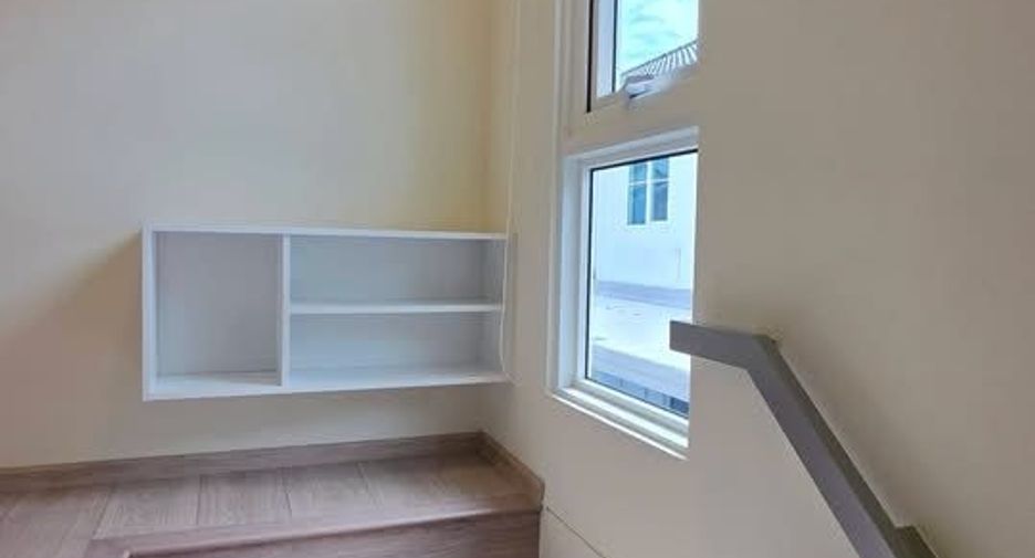 ให้เช่า 3 ห้องนอน บ้านเดี่ยว ใน บางพลี, สมุทรปราการ